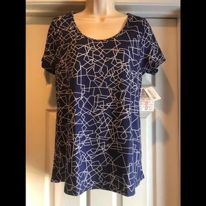 NWT Lularoe Classic T Blue & white Geometric